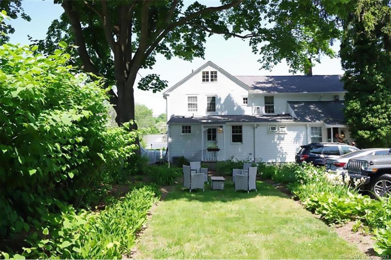 James Pharmacy Bed And Breakfast Old Saybrook Exteriör bild