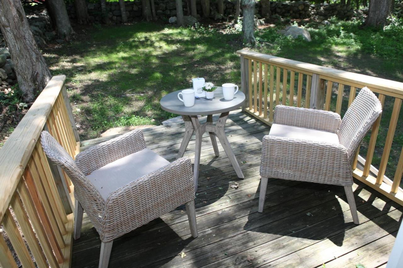 James Pharmacy Bed And Breakfast Old Saybrook Exteriör bild