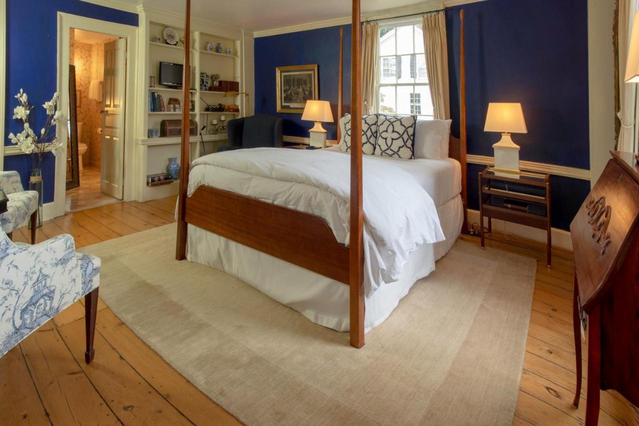 James Pharmacy Bed And Breakfast Old Saybrook Exteriör bild